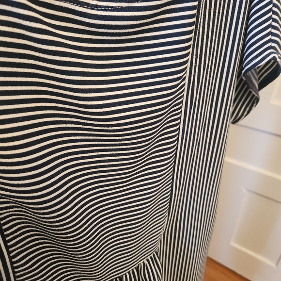 Size large Pan brand dress - Picture 2 of 4